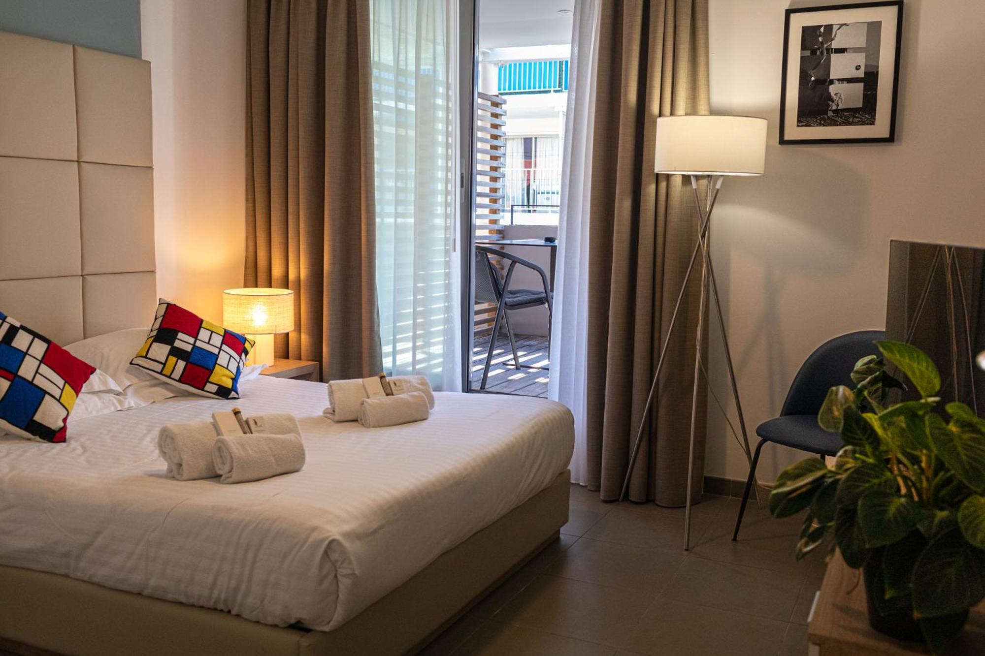 Royal Antibes - Luxury Hotel, Residence, Beach & Spa מראה חיצוני תמונה